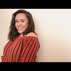 Meet your Posher, Julia